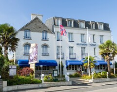 Hotel Logis - Armoric (Benodet, France)