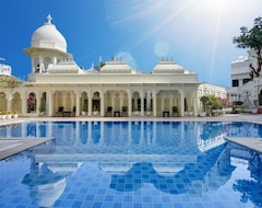 Hotelli Swaroop Vilas - Lake Facing Boutique Hotel (Udaipur, Intia)