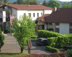 Hotelli Hotel Landhaus Silbertanne (Rotenburg a.d. Fulda, Saksa)