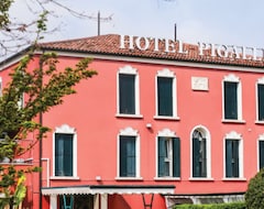 Khách sạn Hotel Villa Pigalle (Tezze sul Brenta, Ý)