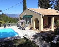 Toàn bộ căn nhà/căn hộ Ideal Family Peaceful Villa In Gastouri With Gardens And Swimming Pool (Corfu-Town, Hy Lạp)