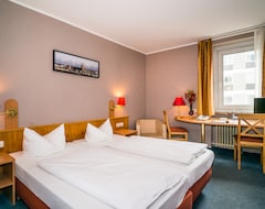 Khách sạn Hotel Schweiz (Munich, Đức)