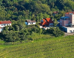 Hotel Kozana (Brda, Slovenija)
