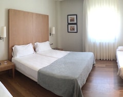 Hotelli Hotel Entredos (Guijuelo, Espanja)