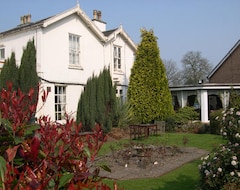 Otel Stone House (Stafford, Birleşik Krallık)