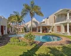 Hotel Millbury Guest House (Port Elizabeth, Sudáfrica)