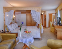 Alpin Royal Wellness Refugium & Resort Hotel (Ahrntal, Italy)