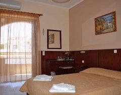 Khách sạn Hotel Glaros (Paleochora, Hy Lạp)