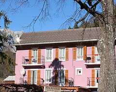 Khách sạn du Col de Crous (Péone, Pháp)
