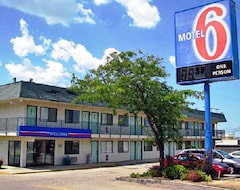 Hotel Motel 6-Topeka, KS - Northwest (Topeka, Sjedinjene Američke Države)
