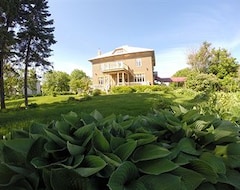 Guesthouse Auberge La Seigneurie (Matane, Canada)