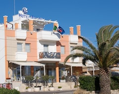 Hotel Piccadilly Rooms Restaurant and Beach (Nardó, Italy)