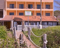 Khách sạn Recanto Das Pedras (Penha, Brazil)