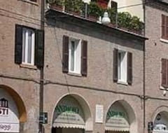 Khách sạn Il Bagattino (Ferrara, Ý)