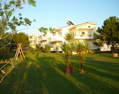 Căn hộ có phục vụ Konsta Apartments (Kanali, Hy Lạp)