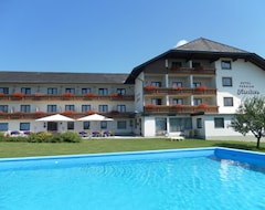 Hotel Fantur (Velden, Austria)