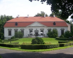 Hotel Dom Pracy Twórczej (Konstancin-Jeziorna, Poland)