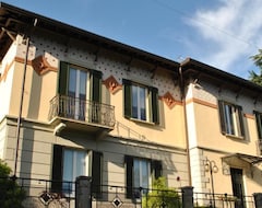 Hotel Villa Ortensia (Civenna, Italy)