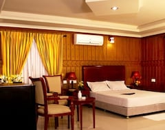 Khách sạn Hotel Devasura Inn (Thrissur, Ấn Độ)