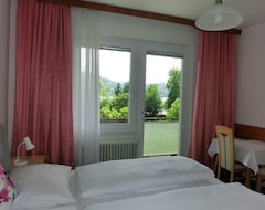 Hotel Pension Druml (Krumpendorf am Wörtherse, Østrig)