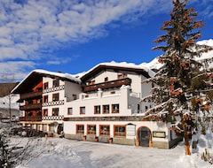 Hotel Alpina Superior (Pettneu am Arlberg, Austrija)