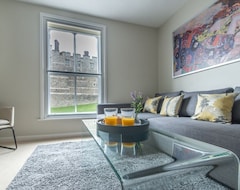 Tüm Ev/Apart Daire Central Apartment Facing Windsor Castle (Windsor, Birleşik Krallık)