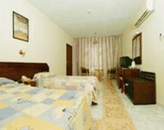 Khách sạn Resort Ras Al Hadd Holiday (Sur, Oman)