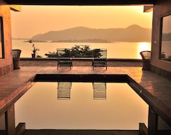 Jaisamand Island Resort (Udaipur, Ấn Độ)