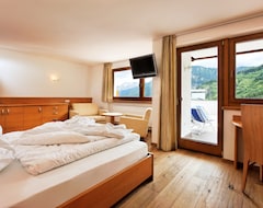 Hotel Pinei (Kastelruth, Italien)