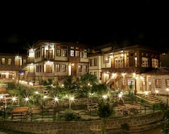 Kaf Dağı Konak Otel (Rize, Türkiye)