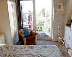 Hotel Acorn Guest House (Kingston-upon-Hull, Reino Unido)