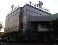 Hotel Puri Garden (Semarang, Indonesia)
