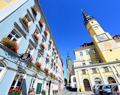 Khách sạn Traditionshotel GOLDENER ADLER (Bautzen, Đức)