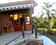 Guesthouse Afeto Pousada (Bento Gonçalves, Brazil)