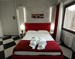 Hotel Heart Of Rome Rooms (Rom, Italien)