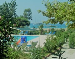 Hotel Grun (Kizilot, Turkey)