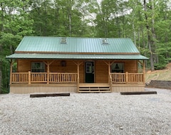 Toàn bộ căn nhà/căn hộ Beautiful Cabin Near Dale Hollow Lake! (big Bear) (Burkesville, Hoa Kỳ)
