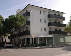 Hotelli Hotel Elvia (Lignano Sabbiadoro, Italia)
