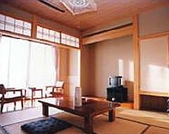 Oda ve Kahvaltı Kokumin Shukusha Kaifuso (Sado, Japonya)