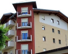 Hotelli Stella Alpina (Andalo, Italia)