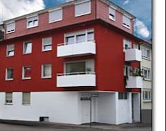 Otel Pension Jasmin (Pforzheim, Almanya)