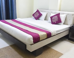 Khách sạn OYO 8219 Hotel Manan (Bhopal, Ấn Độ)