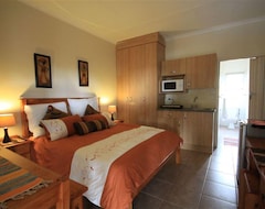 Aparthotel Villa Milou Guesthouse (Pretoria, Sudáfrica)