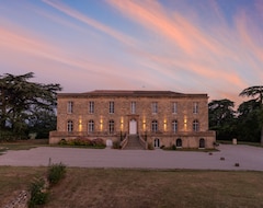 Lejlighedshotel Château de Tauzies, The Originals Relais (Gaillac, Frankrig)