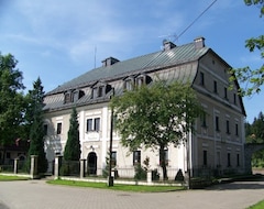 Hotelli Hotel Karłów (Kudowa-Zdrój, Puola)