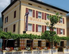 Hotel Vittoria (Levico Terme, Italy)