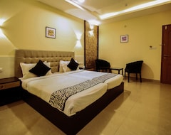 Khách sạn Hill View (Kochi, Ấn Độ)