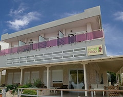 فندق هوتل بيثاري (أجيا تريادا, اليونان)