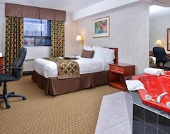 Khách sạn Lexington Inn & Suites (Hazel Park, Hoa Kỳ)