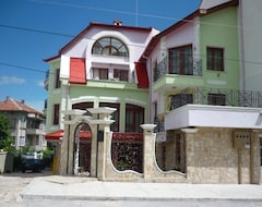 Hotel Rai (Shumen, Bulgaria)